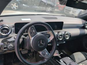 Gebruikte Airbag Set + Module Mercedes CLA Shooting Brake (118.6) 1.3 CLA-200 Turbo 16V Prijs € 1.050,00 Margeregeling aangeboden door Autodemontagebedrijf van Boxtel