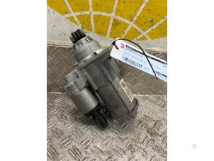 Gebruikte Startmotor Volkswagen Golf VIII (CD1) 1.0 TSI 12V Prijs € 52,50 Margeregeling aangeboden door Autodemontagebedrijf van Boxtel