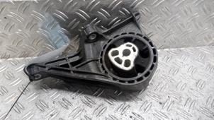 Gebruikte Motorsteun Opel Insignia Sports Tourer 2.0 CDTI 16V Prijs € 52,50 Margeregeling aangeboden door Autodemontagebedrijf van Boxtel