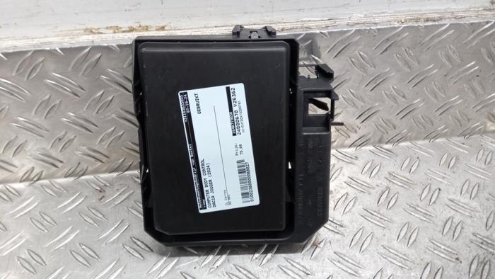 Gebruikte Module Bodycontrol Dacia Jogger 1.0 TCe 100 Bi-Fuel , ECO-G 12V Prijs € 63,00 Margeregeling aangeboden door Autodemontagebedrijf van Boxtel