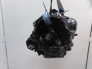 Gebruikte Versnellingsbak Seat Leon ST (5FF) 1.0 TSI 12V Prijs € 787,50 Margeregeling aangeboden door Autodemontagebedrijf van Boxtel