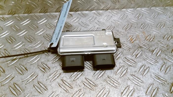 Gebruikte Brandstofpomp module Mercedes V (447.8) 2.0 250d 16V 4-Matic Prijs € 16,80 Margeregeling aangeboden door Autodemontagebedrijf van Boxtel