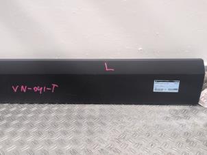 Gebruikte Sierlijst Mercedes Sprinter 3,5t (906.63) 313 CDI 16V Prijs € 52,50 Margeregeling aangeboden door Autodemontagebedrijf van Boxtel