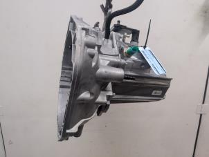 Gebruikte Versnellingsbak Dacia Jogger 1.0 TCe 100 Bi-Fuel , ECO-G 12V Prijs € 952,88 Inclusief btw aangeboden door Autodemontagebedrijf van Boxtel