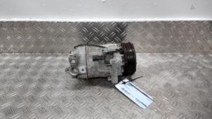 Gebruikte Aircopomp Renault Clio IV (5R) 1.6 Turbo 16V RS 220 EDC Trophy Prijs € 52,50 Margeregeling aangeboden door Autodemontagebedrijf van Boxtel