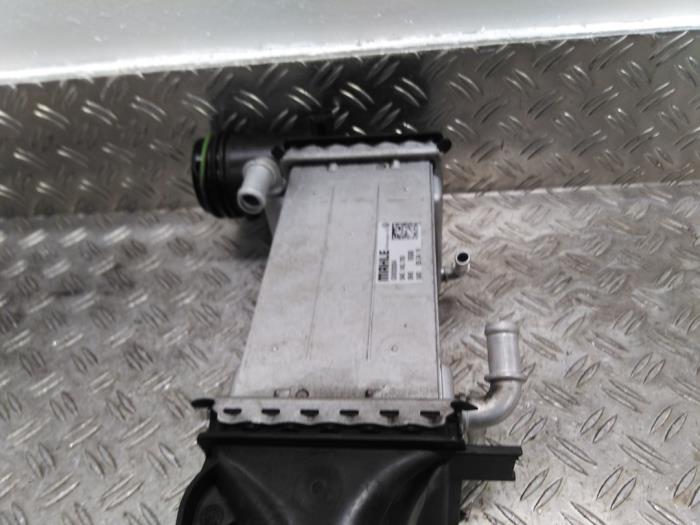 Intercooler van een Audi Q3 (F3B) 1.5 35 TFSI 16V 2019