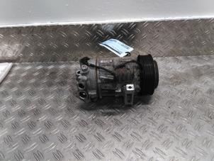 Gebruikte Aircopomp Renault Espace (RFCJ) 1.6 Energy dCi 130 Prijs € 52,50 Margeregeling aangeboden door Autodemontagebedrijf van Boxtel