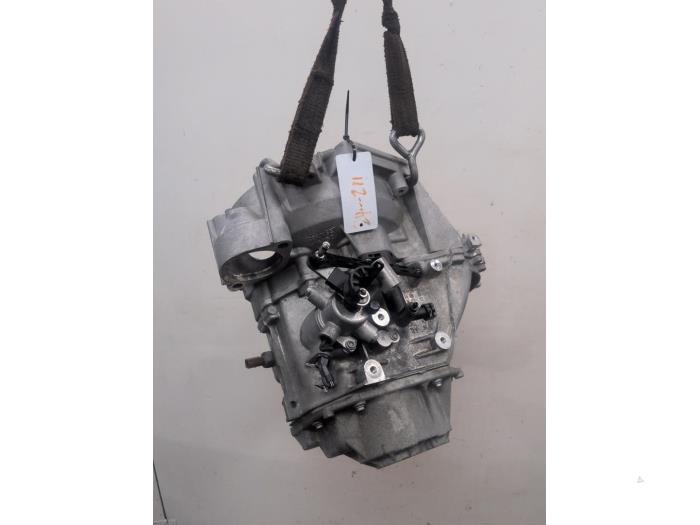 Gebruikte Versnellingsbak Volkswagen Golf VIII (CD1) 1.5 TSI BlueMotion 16V Prijs € 892,50 Margeregeling aangeboden door Autodemontagebedrijf van Boxtel