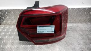 Gebruikte Achterlicht rechts Volkswagen Polo VI (AW1) 1.0 12V BlueMotion Technology Prijs € 105,00 Margeregeling aangeboden door Autodemontagebedrijf van Boxtel