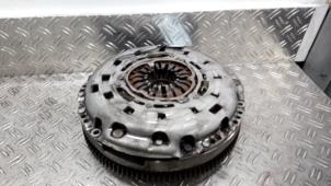 Gebruikte Dubbele massa vliegwiel Ford Transit Custom 2.2 TDCi 16V Prijs € 262,50 Margeregeling aangeboden door Autodemontagebedrijf van Boxtel