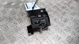 Gebruikte Antenne Dacia Jogger 1.6 Hybrid 140 16V Prijs € 31,50 Margeregeling aangeboden door Autodemontagebedrijf van Boxtel