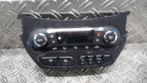 Gebruikte Climatronic Paneel Ford Kuga II (DM2) 1.6 EcoBoost 16V Prijs € 52,50 Margeregeling aangeboden door Autodemontagebedrijf van Boxtel