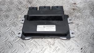 Gebruikte Ontstekingsmodule Renault Arkana (RJLL) 1.6 E-Tech 145 16V Prijs € 262,50 Margeregeling aangeboden door Autodemontagebedrijf van Boxtel