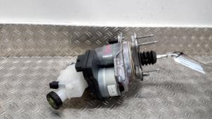 Gebruikte Rembol Renault Clio V (RJAB) 1.6 E-Tech 145 16V Prijs € 315,00 Margeregeling aangeboden door Autodemontagebedrijf van Boxtel