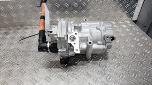 Gebruikte Pomp Airco Renault Clio V (RJAB) 1.6 E-Tech 140 16V Prijs € 262,50 Margeregeling aangeboden door Autodemontagebedrijf van Boxtel