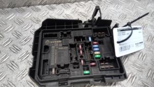 Gebruikte Zekeringkast Dacia Jogger 1.0 TCe 110 12V Prijs € 73,50 Margeregeling aangeboden door Autodemontagebedrijf van Boxtel