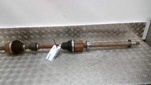 Gebruikte Homokineetas rechts-voor Renault Kangoo Express (RFK) 1.5 Blue dCi 115 Prijs € 157,50 Margeregeling aangeboden door Autodemontagebedrijf van Boxtel