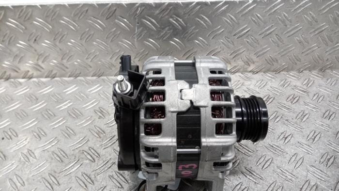 Gebruikte Dynamo Renault Twingo III (AH) 1.0 SCe 75 12V Prijs € 157,50 Margeregeling aangeboden door Autodemontagebedrijf van Boxtel