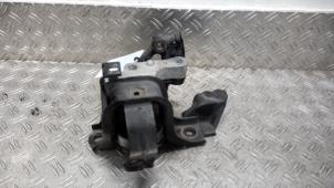 Gebruikte Motorrubber Toyota Yaris IV (P21/PA1/PH1) 1.5 12V Hybrid Prijs € 42,00 Margeregeling aangeboden door Autodemontagebedrijf van Boxtel