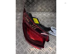 Gebruikte Achterlicht links Seat Leon Sportstourer (KLF) 1.5 eTSI 16V Prijs € 203,28 Inclusief btw aangeboden door Autodemontagebedrijf van Boxtel