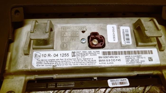 Navigatie Display van een BMW 2 serie Gran Tourer (F46) 218i 1.5 TwinPower Turbo 12V 2017