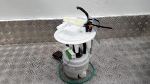 Gebruikte Tank element Pomp Opel Mokka 1.2 Turbo 12V Prijs € 94,50 Margeregeling aangeboden door Autodemontagebedrijf van Boxtel