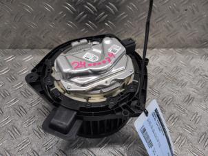 Gebruikte Blower BMW M3 Touring (G81) M340i xDrive 3.0 TwinPower Turbo 24V Prijs € 105,00 Margeregeling aangeboden door Autodemontagebedrijf van Boxtel