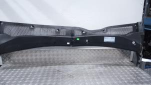 Gebruikte Paravan Peugeot 208 II (UB/UH/UP) 1.5 BlueHDi 100 Prijs € 52,50 Margeregeling aangeboden door Autodemontagebedrijf van Boxtel