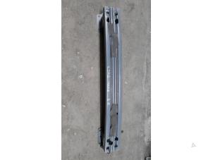 Gebruikte Bumperframe achter Nissan Qashqai (J12) 1.3 DIG-T MHEV 16V Prijs € 105,00 Margeregeling aangeboden door Autodemontagebedrijf van Boxtel