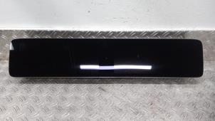 Gebruikte Navigatie Display Mercedes E Estate (S213) E-300 e 2.0 Turbo 16V Prijs € 787,50 Margeregeling aangeboden door Autodemontagebedrijf van Boxtel