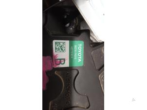 Gebruikte ACC Sensor (afstand) Toyota C-HR (X1,X5) 1.8 16V Hybrid Prijs € 131,25 Margeregeling aangeboden door Autodemontagebedrijf van Boxtel