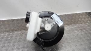 Gebruikte Rembol Renault Master III (FV) 2.3 dCi 110 16V FWD Prijs € 105,00 Margeregeling aangeboden door Autodemontagebedrijf van Boxtel