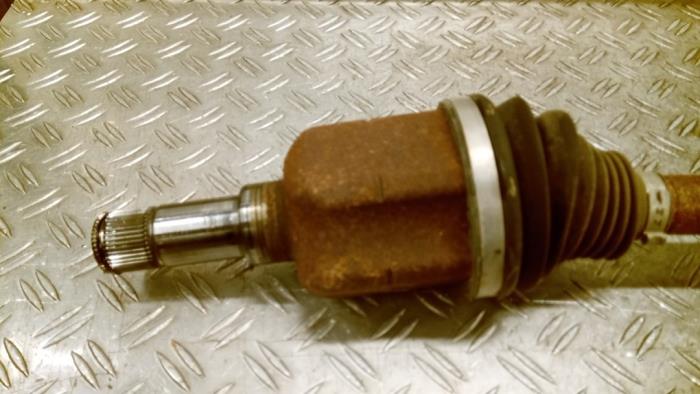 Aandrijfas links-voor van een Ford Transit 2.0 TDCi 16V Eco Blue 170 RWD 2023