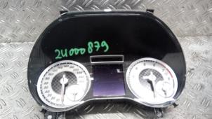 Gebruikte Kilometerteller KM Mercedes A (W176) 1.6 A-200 16V Prijs € 52,50 Margeregeling aangeboden door Autodemontagebedrijf van Boxtel