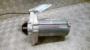 Gebruikte Startmotor Renault Master III (FV) 2.3 dCi 110 16V FWD Prijs € 105,00 Margeregeling aangeboden door Autodemontagebedrijf van Boxtel