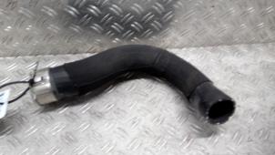 Gebruikte Intercooler Slang Dacia Jogger 1.0 TCe 100 Bi-Fuel , ECO-G 12V Prijs € 31,50 Margeregeling aangeboden door Autodemontagebedrijf van Boxtel