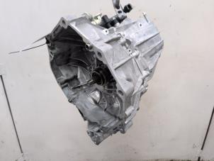 Gebruikte Versnellingsbak Suzuki Swift (ZC/ZD) 1.2 Dual Jet 16V Smart Hybrid Prijs € 787,50 Margeregeling aangeboden door Autodemontagebedrijf van Boxtel