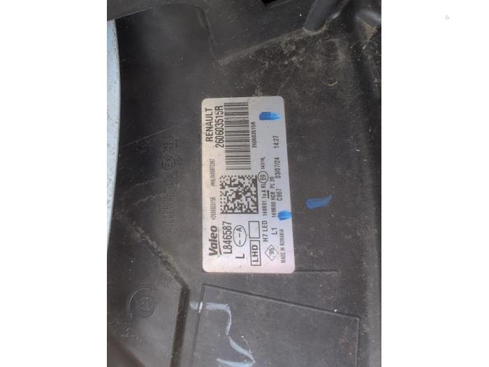 Koplamp links van een Dacia Duster (DJF) 1.0 Eco-G 12V 2024