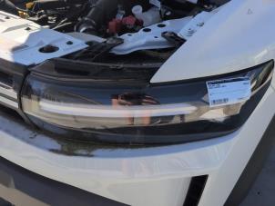 Gebruikte Koplamp links Dacia Duster (DJF) 1.0 Eco-G 12V Prijs € 630,00 Margeregeling aangeboden door Autodemontagebedrijf van Boxtel