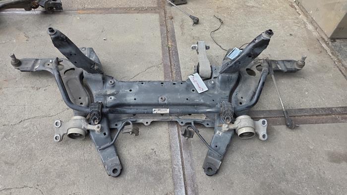 Gebruikte Subframe BMW 2 serie Gran Coupe (F44) M235i xDrive 2.0 TwinPower 16V Prijs € 210,00 Margeregeling aangeboden door Autodemontagebedrijf van Boxtel