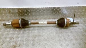 Gebruikte Steekas links-voor Renault Kangoo (RK..) 1.5 Blue dCi 115 Prijs € 210,00 Margeregeling aangeboden door Autodemontagebedrijf van Boxtel