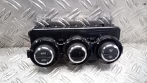 Gebruikte Climatronic Paneel Opel Corsa E 1.4 16V Prijs € 105,00 Margeregeling aangeboden door Autodemontagebedrijf van Boxtel