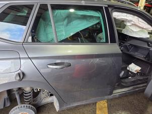 Gebruikte Portier 4Deurs rechts-achter Skoda Kamiq 1.0 TSI 12V Prijs € 735,00 Margeregeling aangeboden door Autodemontagebedrijf van Boxtel