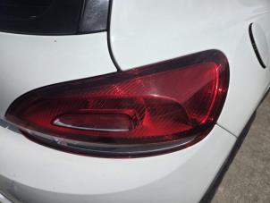 Gebruikte Achterlicht rechts Volkswagen Scirocco (137/13AD) 2.0 TSI 16V Prijs € 73,50 Margeregeling aangeboden door Autodemontagebedrijf van Boxtel