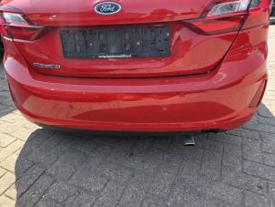Gebruikte Achterbumper Ford Fiesta 7 1.0 EcoBoost 12V Hybrid 125 Prijs € 420,00 Margeregeling aangeboden door Autodemontagebedrijf van Boxtel