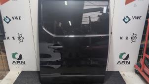 Gebruikte Schuifdeur links Renault Trafic (1FL/2FL/3FL/4FL) 2.0 dCi 16V 150 Prijs € 630,00 Margeregeling aangeboden door Autodemontagebedrijf van Boxtel