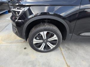 Gebruikte Velg + Band Volvo XC40 (XZ) Recharge 70 kWh Prijs € 367,50 Margeregeling aangeboden door Autodemontagebedrijf van Boxtel