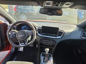 Gebruikte Airbag Set + Module Kia Ceed (CDB5/CDBB) 1.6 T-GDI 16V GT Prijs € 1.312,50 Margeregeling aangeboden door Autodemontagebedrijf van Boxtel