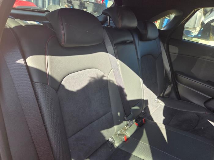 Bekleding Set (compleet) van een Kia Ceed (CDB5/CDBB) 1.6 T-GDI 16V GT 2021