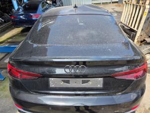 Gebruikte Achterklep Audi A5 Sportback (F5A/F5F) 2.0 TFSI Ultra 16V Prijs € 525,00 Margeregeling aangeboden door Autodemontagebedrijf van Boxtel